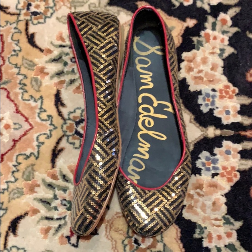 Used Sam Edelman flats in a US 10. Gold and black - Picture 2 of 3
